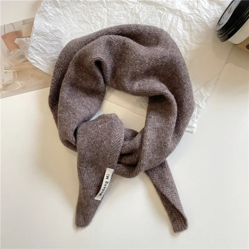 Écharpe Triangle Tricotée Laine et Acrylique Chaude Femme