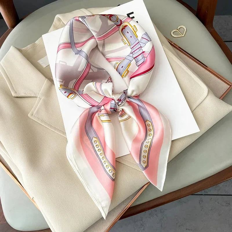 Foulard Carré 70×70 cm Effet Soie en Polyester Motif Plaid