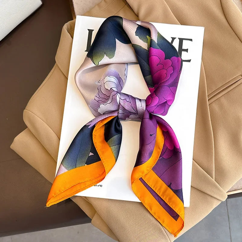 Foulard Carré 70×70 cm Effet Soie en Polyester Motif Plaid