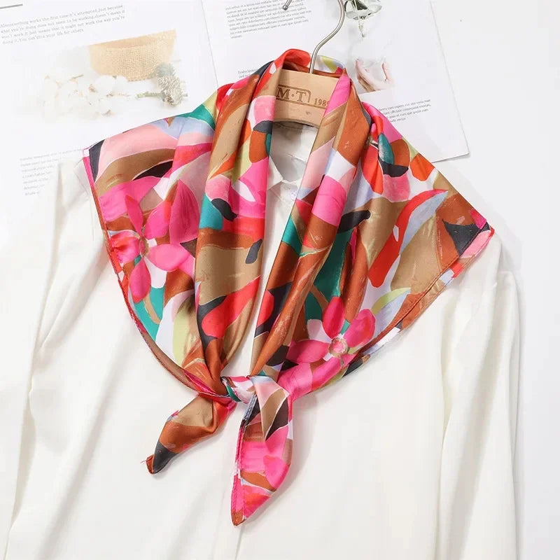 Foulard Carré 70×70 cm Effet Soie en Polyester Motif Plaid