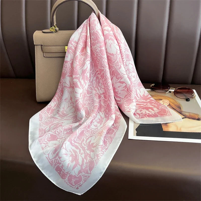 Foulard Carré 70×70 cm Effet Soie en Polyester Motif Plaid