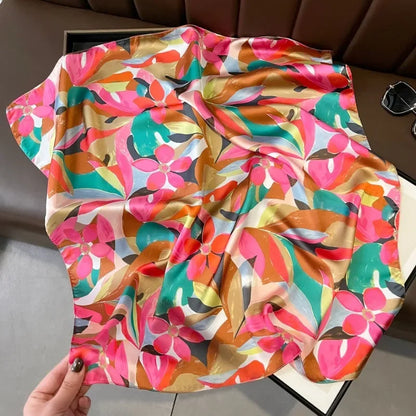 Foulard Carré 70×70 cm en Polyester Effet Soie Graphique